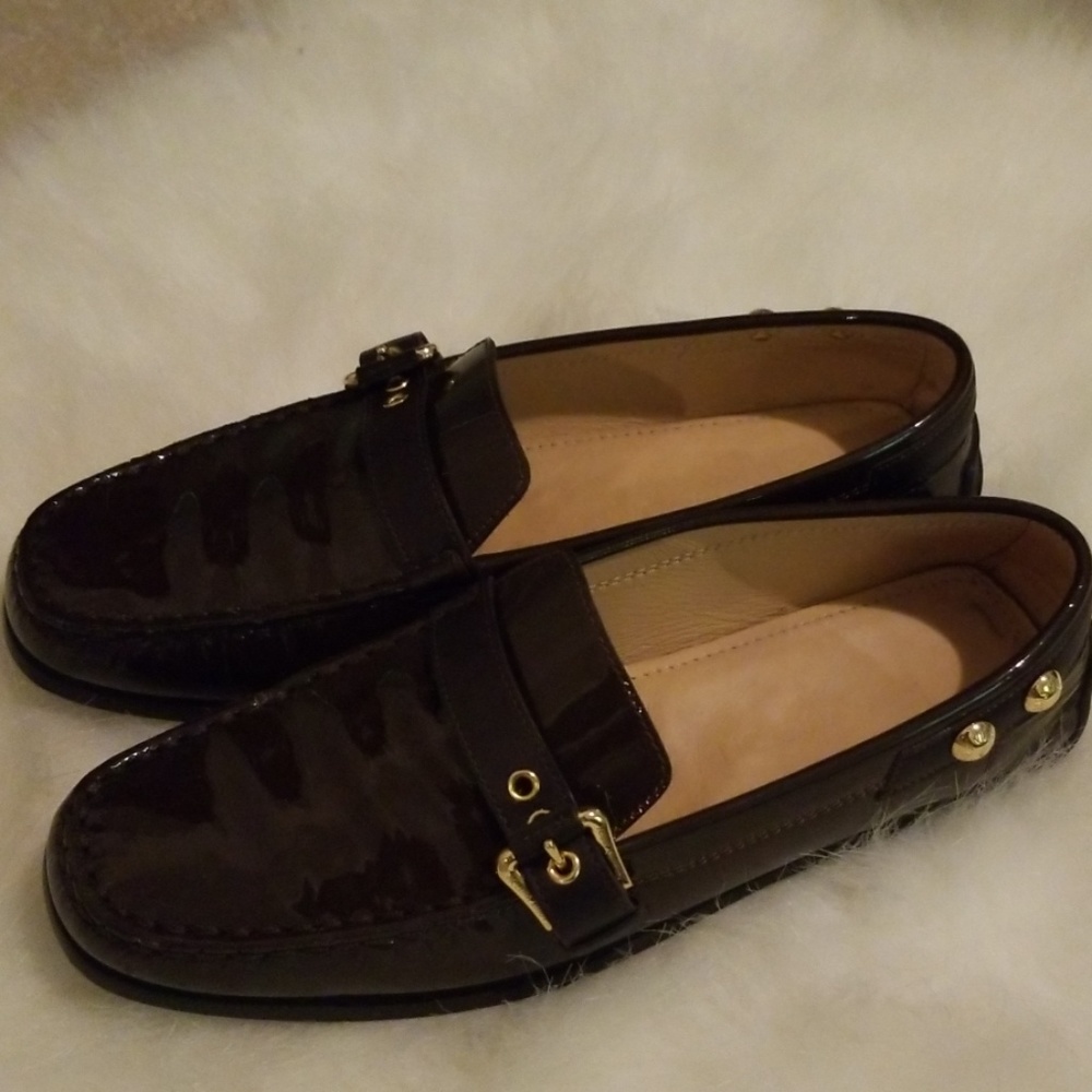 Authentic Louis Vuitton driving shoes size 38